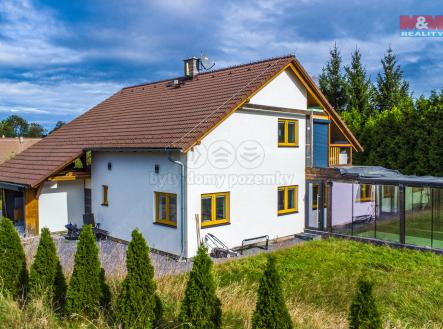 Dům | Prodej - dům/vila, 230 m²