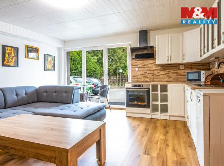 kuchyň s obývacím pokojem | Prodej - dům/vila, 216 m²
