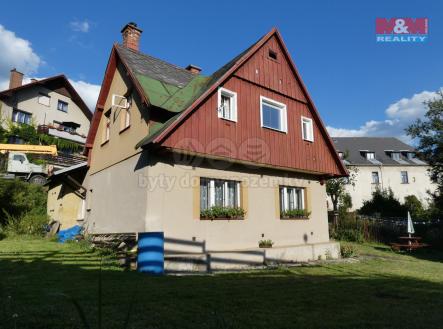 dům ze zadní části zahrady  | Prodej - dům/vila, 260 m²