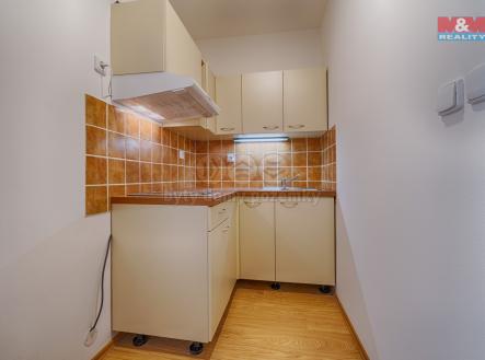 Kuchyňská linka | Pronájem bytu, 2+kk, 56 m²