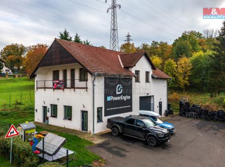 pohled na dům | Prodej - obchodní prostor, 140 m²