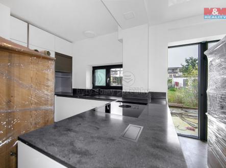 12.jpg | Pronájem - dům/vila, 180 m²