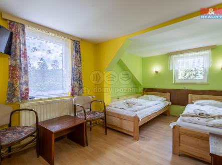 kemp pokoj.jpg | Prodej - hotel, 15 771 m²