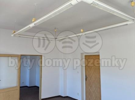 1729927669080.jpg | Pronájem - kanceláře, 43 m²