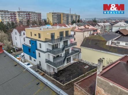 Pohled na dům | Prodej bytu, 2+kk, 51 m²