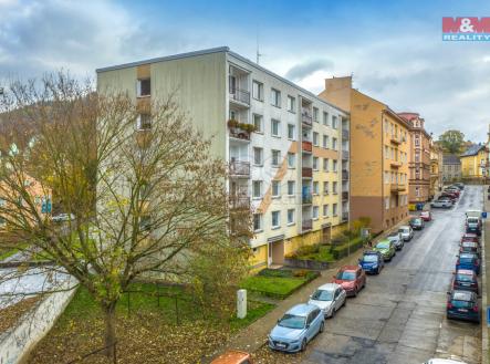 Pohled na dům | Prodej bytu, 3+1, 79 m²