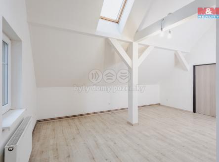 obývací pokoj  | Prodej bytu, 2+kk, 72 m²