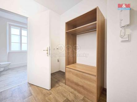 Pronájem bytu 1+kk, 32 m2, Studeněves, okr. Kladno.jpg | Pronájem bytu, 1+kk, 32 m²