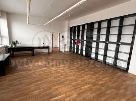 FotoVI.jpg | Pronájem - kanceláře, 600 m²