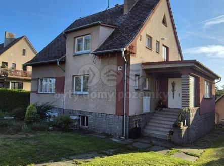 5dc28348-bd42-4774-b15c-f2e43d1000f4.jpg | Prodej - dům/vila, 260 m²