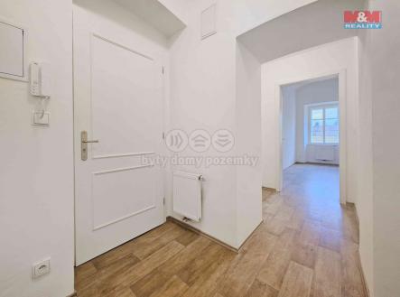 Pronájem bytu 1+1, 43 m2, Studeněves, okr. Kladno | Pronájem bytu, 1+1, 43 m²