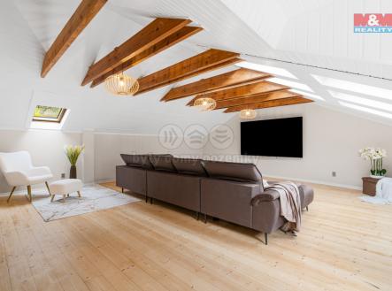 Interiér 1.jpg | Prodej - dům/vila, 220 m²