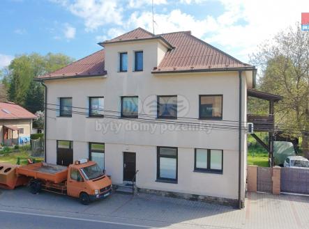 dji_fly_20250501_093740_0076_1746085222300_photo.jpg | Prodej - dům/vila, 175 m²