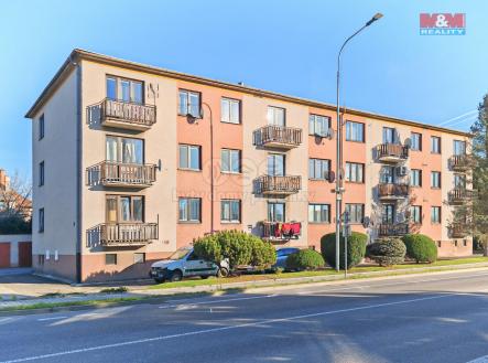 bytový dům exterier | Prodej bytu, 2+1, 53 m²