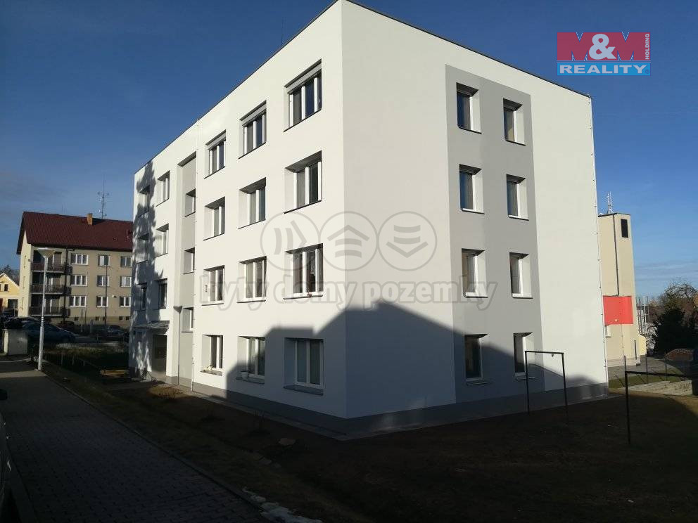 872416 - Prodej bytu 4+1, 89 m², Čestice