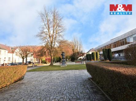 náměstí | Prodej - pozemek pro bydlení, 1 217 m²