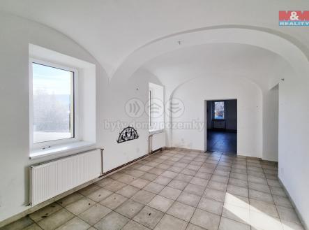 20241112_133821.jpg | Pronájem - obchodní prostor, 104 m²