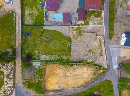 Pohled na pozemek | Prodej - pozemek pro bydlení, 1 273 m²