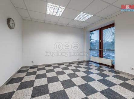 DSCF4698-HDR.jpg | Pronájem - obchodní prostor, 149 m²