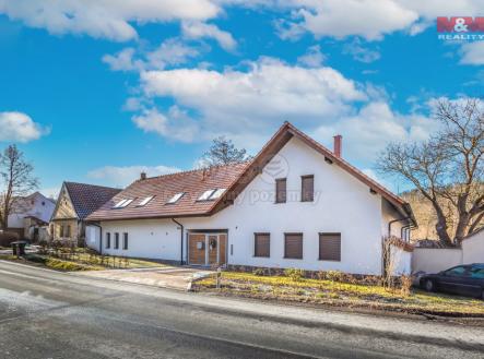 1ce95563-7d3b-4e43-b113-b8b0bbd93b7d.jpg | Pronájem - dům/vila, 149 m²