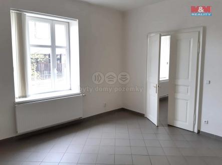 E3DD4990-B301-4FF1-B4CD-D7A8D6237BB6.jpeg | Pronájem bytu, 3+1, 99 m²