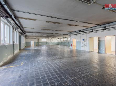 hala | Pronájem - výrobní prostor, 337 m²
