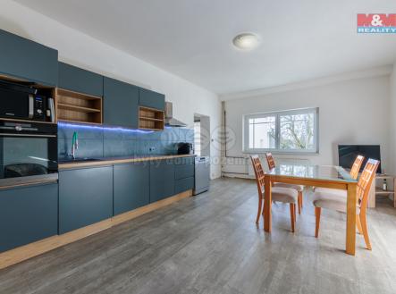 byt 2 | Prodej - dům/vila, 232 m²