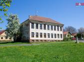 Prodej - dům/vila, 440 m²