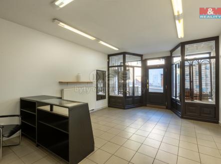 Realitni╠ü fotografie - Postoloprty - Zden╠îka Ipserova╠ü - 23.jpg | Prodej - obchodní prostor, 440 m²