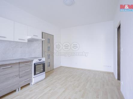 místnost s kuchyní | Pronájem bytu, 2+kk, 40 m²