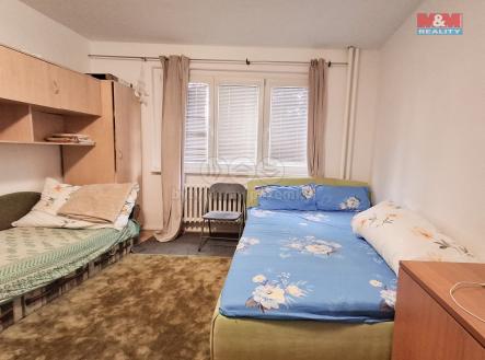 pokoj dětský byt 2+1 Renneská.jpg | Prodej bytu, 2+1, 58 m²