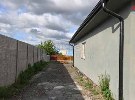 1747387312748.jpg | Prodej - dům/vila, 130 m²