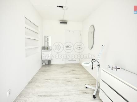 IMG_4659-1737115568198.jpeg | Pronájem - obchodní prostor, 18 m²