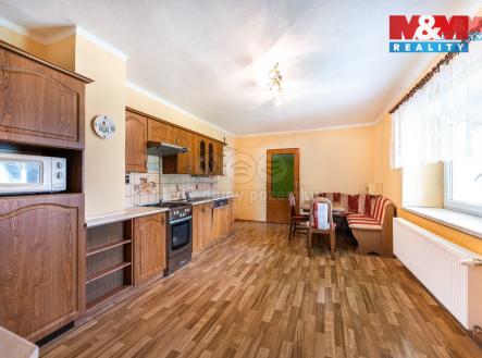 f7104b7e-637f-4e38-a79c-03a9db257470.jpg | Prodej - dům/vila, 110 m²