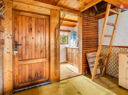 Interiér | Prodej - pozemek, zahrada, 396 m²