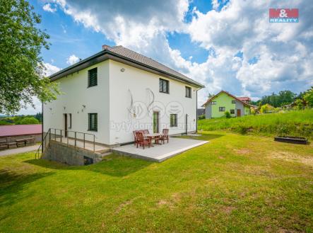 RODINNY DUM NEUSTUPOV-4.jpg | Prodej - dům/vila, 450 m²