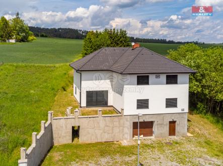 RODINNY DUM NEUSTUPOV DRON-2.jpg | Prodej - dům/vila, 450 m²