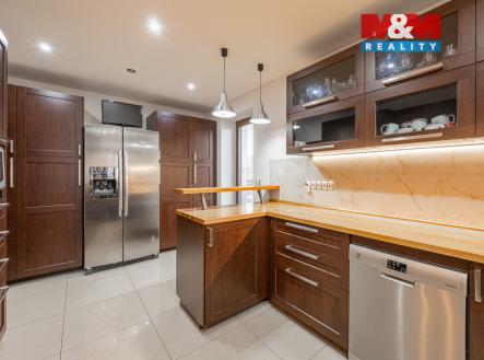 Prodej rodinného domu, 450 m², Neustupov | Prodej - dům/vila, 450 m²