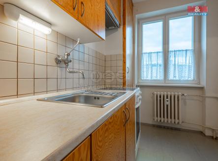 BYT CERCANY-10.jpg | Prodej bytu, 3+1, 63 m²