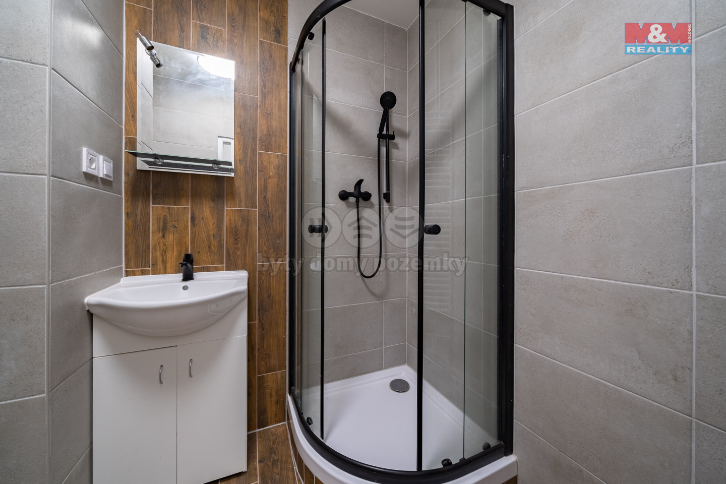 A7302792-HDR.jpg