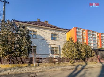 dům | Prodej - dům/vila, 279 m²