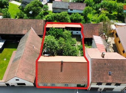 dji_fly_20250530_211154_105_1749135882726_photo_optimized.jpg | Prodej - dům/vila, 60 m²