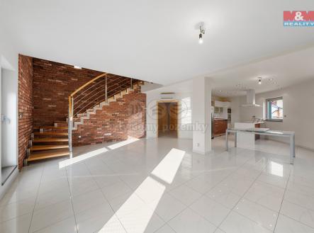 Tu╠Őmy Pr╠îelouc╠îske╠üho 1599_37.jpg | Prodej bytu, 5+kk, 140 m²