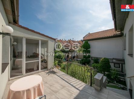 a49bce12-2eb0-4dd7-b91c-7c5251a65161.jpg | Pronájem bytu, 1+kk, 250 m²