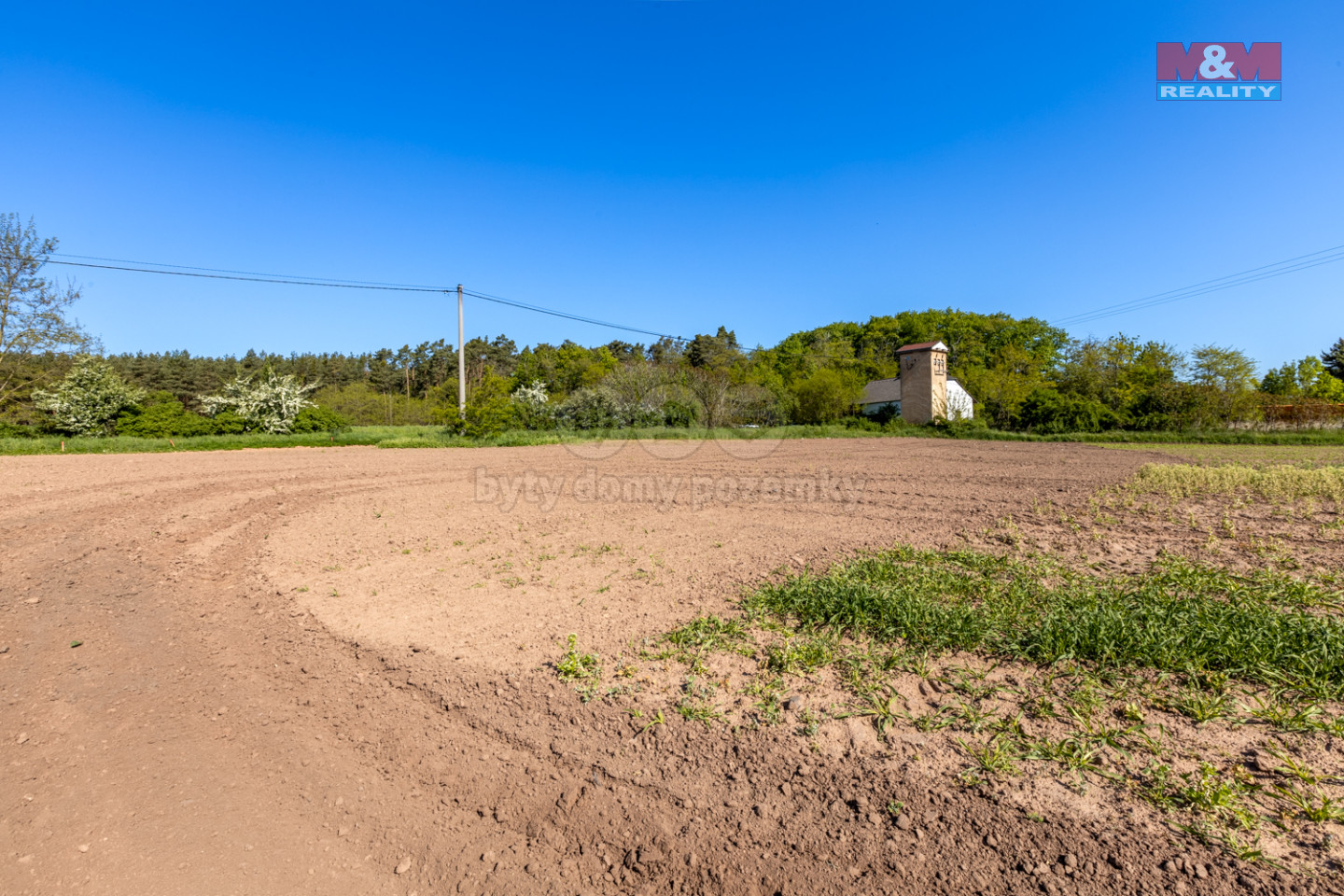 Realitni╠ü foto - Lotous╠î 2 - Kla╠üra Pr╠îibi╠ükova╠ü - 5.jpg