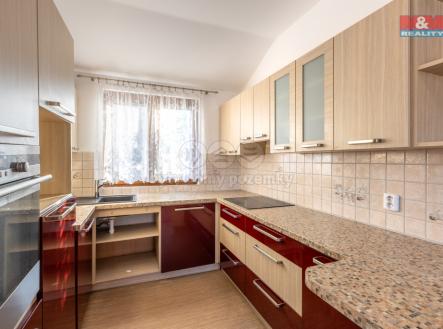 5 | Prodej - pozemek pro bydlení, 700 m²