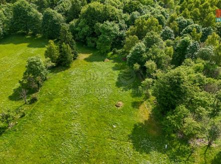 20250605_073746000_iOS.jpg | Prodej - pozemek pro bydlení, 2 450 m²