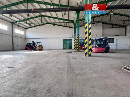 image_CC2A1A11-6F13-4165-860F-67BC9FF92E90_1741248141.jpeg | Pronájem - skladovací prostor, 888 m²