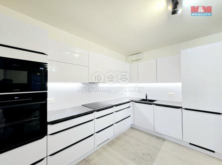 20250305_174208.jpg | Prodej bytu, 3+kk, 73 m²