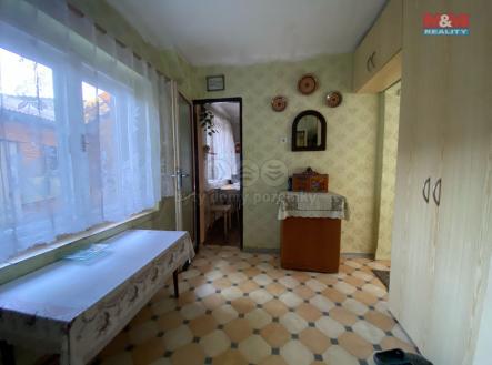 012735A3-AB50-4619-90A0-440A38EBF863.jpg | Prodej - dům/vila, 168 m²